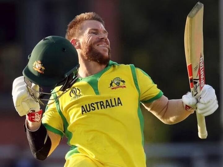 ऑस्ट्रेलिया के 36 वर्षीय खिलाड़ी डेविड वॉर्नर ने इस वर्ल्ड कप के शुरू होने से पहले ही ऐलान कर दिया था कि इस वर्ल्ड कप के बाद किसी भी अन्य वर्ल्ड कप में भाग नहीं लेंगे. इस वर्ल्ड कप में भी वॉर्नर ऑस्ट्रेलिया की ओर से सबसे ज्यादा रन बनाने वाले बल्लेबाज हैं, लेकिन इस वर्ल्ड कप के खत्म होते ही वह भी संन्यास का ऐलान कर सकते हैं.