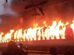 New Delhi Darbhanga Train Fire: नई दिल्ली-दरभंगा एक्सप्रेस ट्रेन में भीषण आग, कैसे अलर्ट स्टेशन मास्टर ने बड़े नुकसान को रोक दिया?