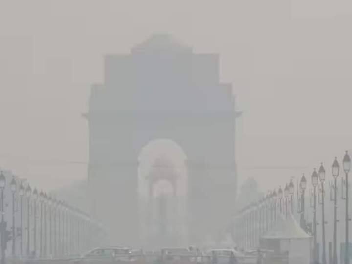 Delhi Air Quality Index Today AQI Remains Classified as severe Anand Vihar RK Puram AQI Delhi Air Quality Index: दिल्ली बनी गैस चेंबर, लोग जहरीली हवा में सांस लेने को मजबूर, जानें कितना है आज का AQI