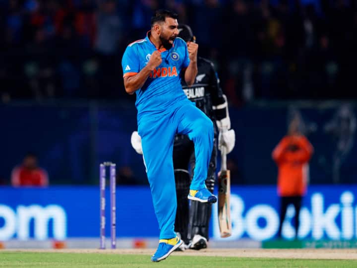 mohammed-shami-became-1st-indian-took-50-wickets-in-odi-world-cup World Cup 2023: મોહમ્મદ શમીએ નોંધાવ્યો વધુ એક રેકોર્ડ, વર્લ્ડ કપમાં કોઈ ભારતીય બોલર નથી કરી શક્યો આ કારનામું