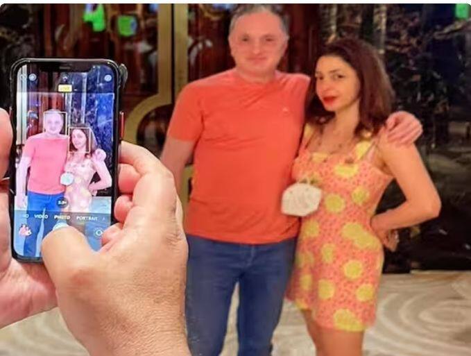 ਗੌਤਮ ਅਡਾਨੀ ਦੀ ਸੰਪਤੀ ਦੀ ਗੱਲ ਕਰੀਏ ਤਾਂ ਮੀਡੀਆ ਰਿਪੋਰਟਾਂ ਮੁਤਾਬਕ ਇਹ 11,000 ਕਰੋੜ ਰੁਪਏ ਹੈ।