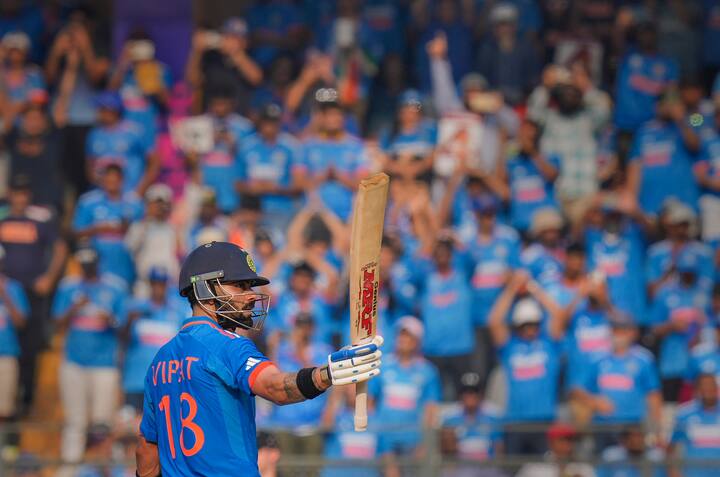 41 முதல் 50 வரையிலான சதங்களை 1,713 நாட்களில் 67 போட்டிகளில் எட்டியுள்ளார்.