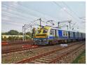 Robbers Loot Passengers After Indore-Bound Train Halts Due To 'Signal Failure' In Gujarat Robbers Loot Passengers After Indore-Bound Train Halts Due To 'Signal Failure' In Gujarat