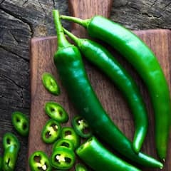 Green Chilli Benefits: ਲਾਲ ਨਾਲੋ ਕਈ ਗੁਣਾ ਵਧੀਆ ਹੈ ਹਰੀ ਮਿਰਚ, ਦੇਖੋ ਕੀ ਕੀ ਨੇ ਫਾਇਦੇ