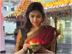 Divi Vadthya: కార్తీక దీపాల వెలుగులో మెరిసిపోతున్న దివి