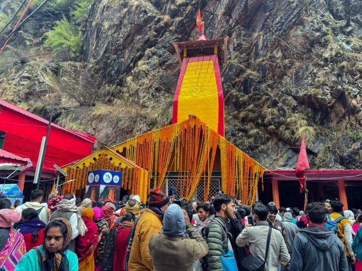 Kedarnath Dham Yamunotri Doors Closes on Bhai Dooj 2023 Record darshan by Devotees Yamunotri Dham: भाई दूज पर बंद हो रहे केदारनाथ और यमुनोत्री धाम के कपाट, इस बार रिकॉर्ड तीर्थयात्रियों ने किया दर्शन