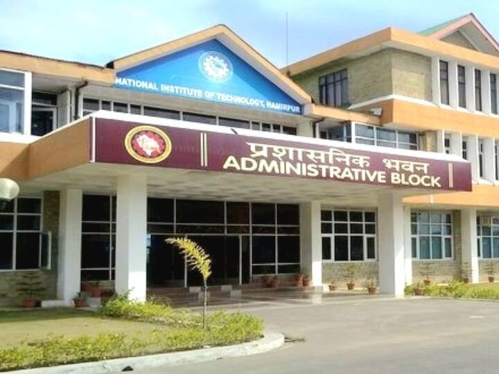 Himachal News: NIT हमीरपुर में नशा कर पहुंचे आठ प्रशिक्षु निकाले गए, नियमों के उल्लंघन पर कार्रवाई NIT Hamirpur Eight trainees expelled for drunk action taken on violation of rules ANN Himachal News: NIT हमीरपुर में नशा कर पहुंचे आठ प्रशिक्षु निकाले गए, नियमों के उल्लंघन पर कार्रवाई