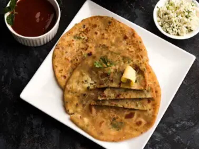Paneer Paratha Recipe Tasty stuffing paratha Paneer Paratha: பரோட்டா பிரியரா நீங்க! இந்த பனீர் பரோட்டாவை ட்ரை பண்ணுங்க - செம டேஸ்ட்டா இருக்கும்!