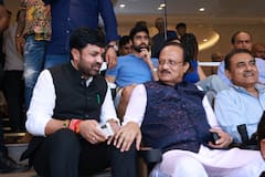 अजित पवार थेट वानखेडेवर, भारत-न्यूझीलंड सामन्याचा घेतला आनंद, विराटच्या फटकेबाजीवर टाळ्याही वाजवल्या