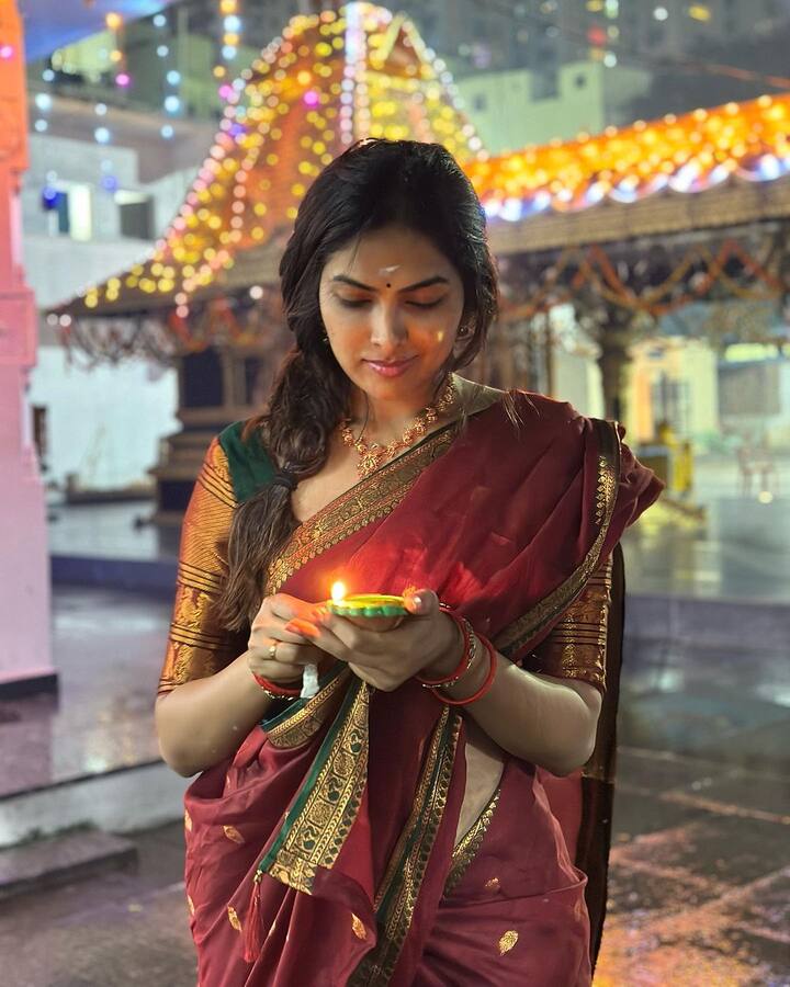 బిగ్ బాస్ దివి అందమైన ఫోటోలు (Image credit: Divi Vadthya/ Instagram)