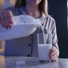 ਦੁੱਧ ਪੀਣ ਤੋਂ ਪਹਿਲਾਂ ਤੇ ਬਾਅਦ 'ਚ ਕਦੇ ਨਾਂ ਖਾਓ ਇਹ ਚੀਜ਼ਾਂ