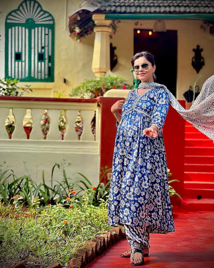 बता दें रुबीना ने ट्वीट करते हुए लिखा था कि 'दिवाली निकल चुकी है. अब पटाखे जलाना बंद कर दें. 10 नवंबर से, सुबह 3 बजे तक बिना रुके पटाखे जलाए जा रहे हैं... अब बहुत हो गया... वायु प्रदूषण के साथ-साथ ध्वनि प्रदूषण हमारी नींदें खराब कर रहा है.