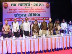 Chhath Puja 2023: छठ महापर्व को लेकर जगमग हो उठे पटना के घाट, तैयारी देखने पहुंचे CM नीतीश के अधिकारी, देखिए तस्वीरें