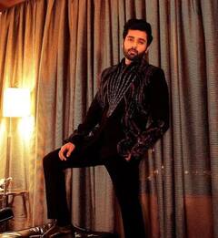 जब पिता ने बेटे को हीरो बनाने के लिए फूंक डाले 25 करोड़, बॉक्स ऑफिस पर डिजास्टर हुई फिल्म