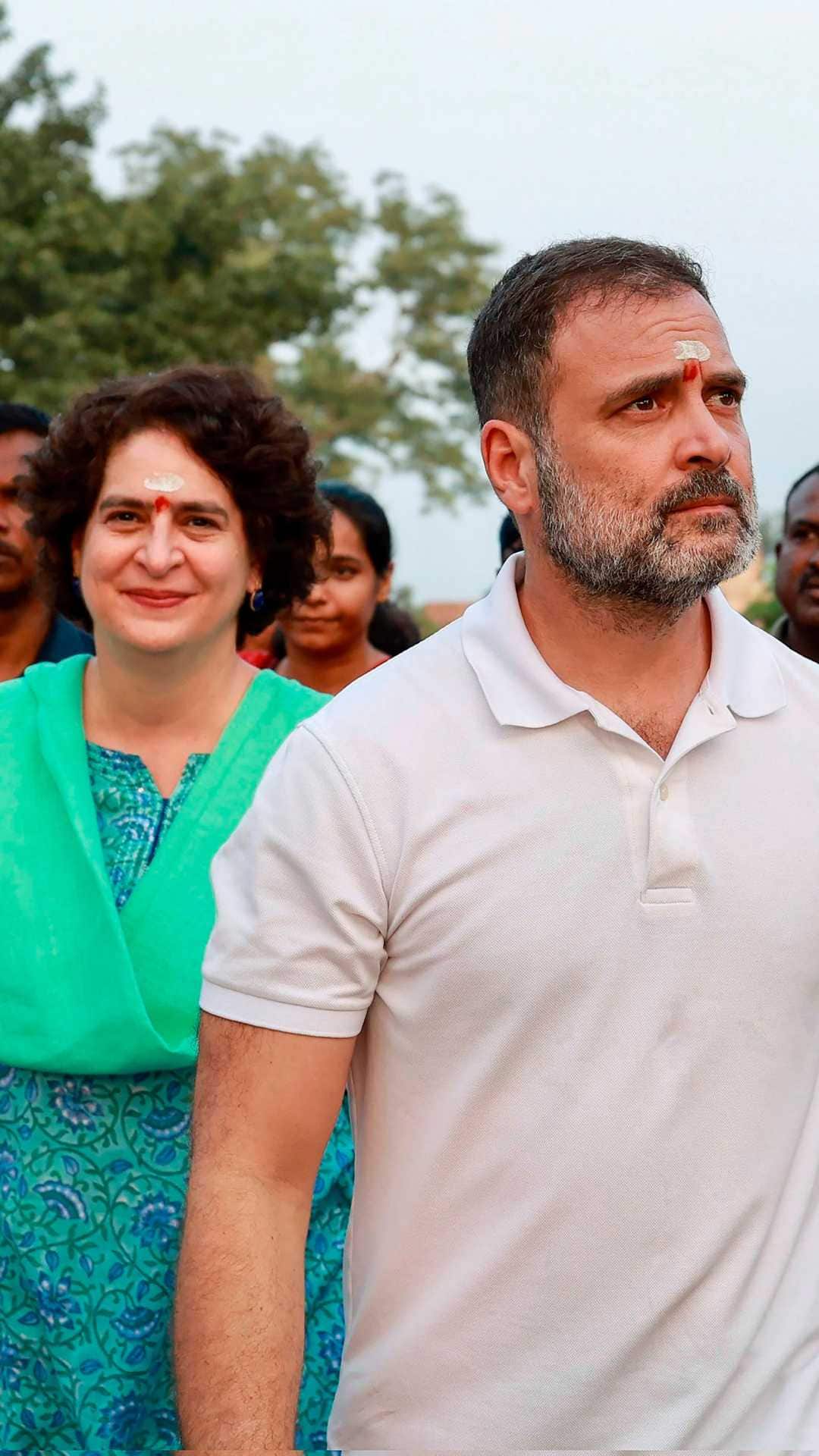 प्रियंका गांधी ने कहा सिंधिया की हाइट कम है लेकिन ईगो बहुत बड़ा है