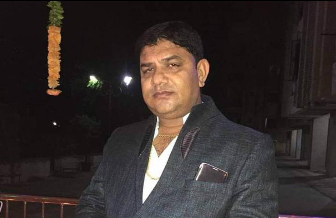 સાબરકાંઠામાં વધુ એક યુવકનું હાર્ટ એટેકથી મોત, ઇડરના કમાલપુરના યુવકે ગુમાવ્યો જીવ One more youth died of heart attack in Sabarkantha, a youth from Kamalpur in Edar lost his life. સાબરકાંઠામાં વધુ એક યુવકનું હાર્ટ એટેકથી મોત, ઇડરના કમાલપુરના યુવકે ગુમાવ્યો જીવ