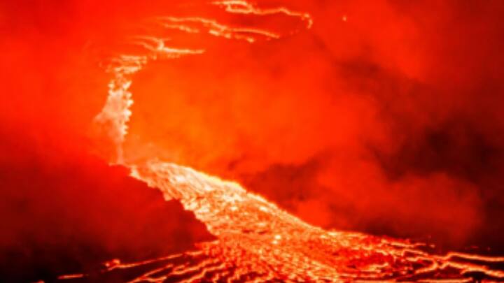 ওই এলাকার 'জিওহ্যাজার্ডস' বা ভৌগোলিক বিপর্যয় সম্পর্কে বিশেষজ্ঞরা আগে যে ধরনের গবেষণা চালিয়েছিলেন, তাতে এটা বোঝা গিয়েছিল যে মহাসাগরের গভীরে কিছু রহস্য লুকনো রয়েছে। কিন্তু সেগুলি ঠিক কী, স্পষ্ট বোঝা যায়নি।