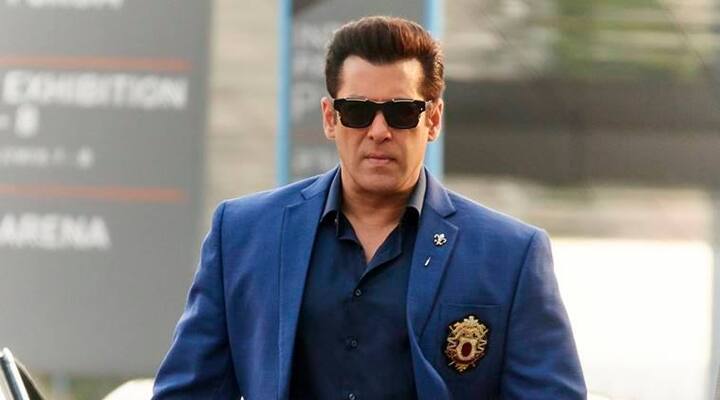 इसका जवाब देते हुए सलमान कहते हैं,