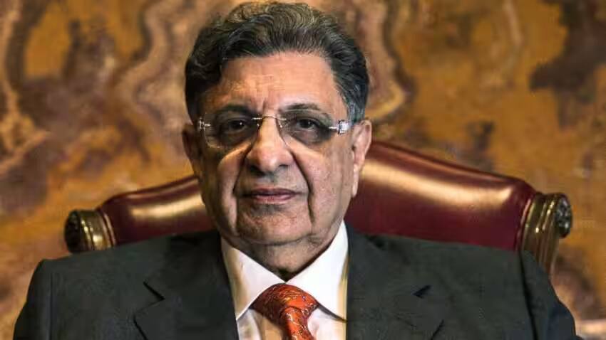 cyrus punawala health mild heart attack news update completes angioplasty pune serum institute of india Cyrus Poonawalla : सिरम इंडियाचे सायरस पुनावाला यांना हृदयविकाराचा सौम्य झटका, ॲंजिओप्लास्टी पूर्ण