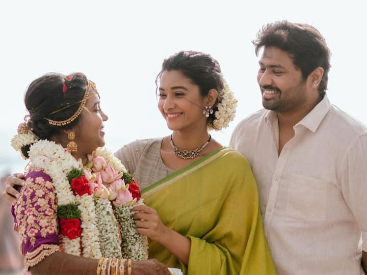 Priya Bhavani Shankar : தோழியின் திருமணத்திற்கு சென்ற பிரியா பவானி சங்கர், அங்கு எடுத்த புகைப்படங்களை இன்ஸ்டாவில் பதிவிட்டுள்ளார்.