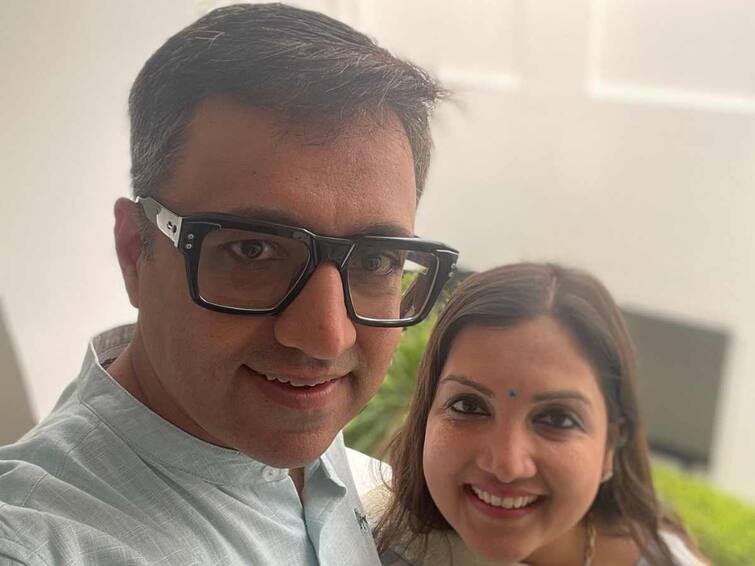 Ashneer Grover Madhuri Jain Stopped At Delhi IGI Airport Citing EoW Circular BharatPe Fraud 'Kya Chal Raha Hai India Mein?' Ashneer Grover, Wife Madhuri Jain Stopped At Delhi Airport