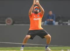 Ind vs Aus: અમદાવાદના નરેન્દ્ર મોદી સ્ટેડિયમમાં ટીમ ઇન્ડિયાએ પાડ્યો પરસેવો, રોહિતે બેટિંગ તો અશ્વિને કરી બોલિંગની પ્રેક્ટિસ