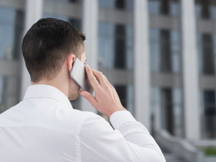 How to check if your phone call and messages are being forwarded or not कोई सुन तो नहीं रहा आपकी सीक्रेट कॉल्स, ऐसे कीजिये पता