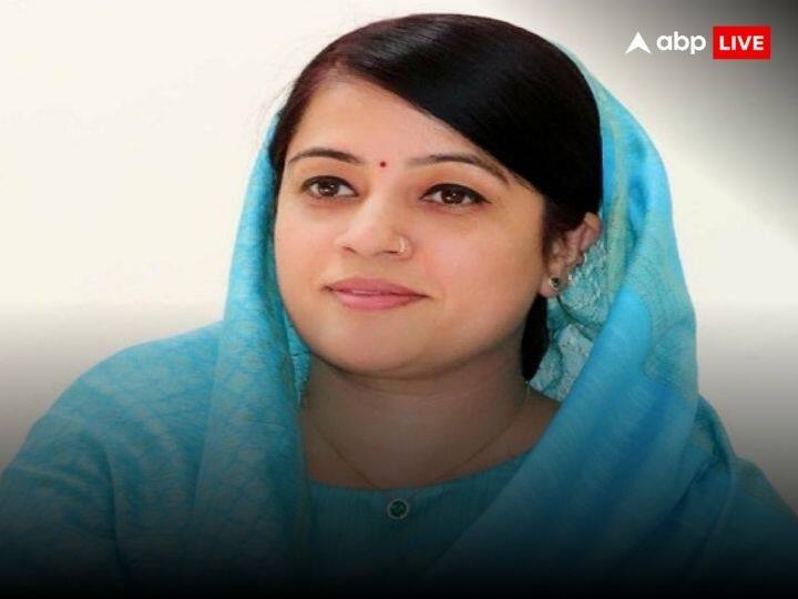 बीजेपी की रीति पाठक सीधी लोकसभा से मौजूदा सांसद हैं. पार्टी ने उन्हें विधानसभा चुनाव में सीधी से टिकट दिया है.