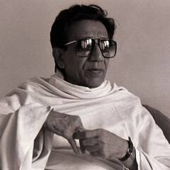 PHOTO: शिवसेनाप्रमुख बाळासाहेब ठाकरे यांचा स्मृतिदिन; ठाकरे कुटुंबीयांकडून बाळासाहेबांना आदरांजली!