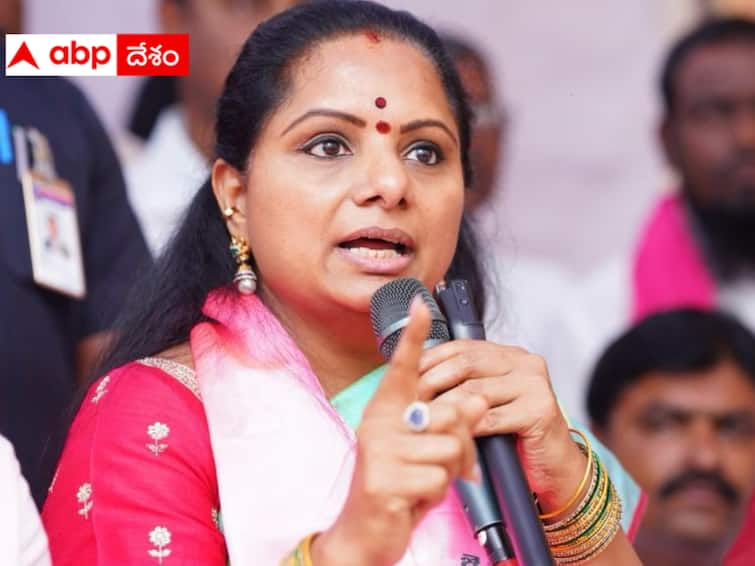 Telangana Elections 2023  Kavitha demanded an apology from the Gandhi family regarding Telangana. Telangana Elections 2023 :  గ్యారంటీలకు గాంధీలు - క్షమాపణలకు బంట్రోతులా ? కాంగ్రెస్‌పై ఎమ్మెల్సీ కవిత ఆగ్రహం !