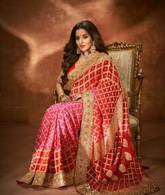 Monalisa PHOTO: છઠ્ઠ પૂજા પહેલા દુલ્હનની જેમ તૈયારી થઈ મોનાલિસા, રેડ સાડીમાં લાગી અપ્સરા