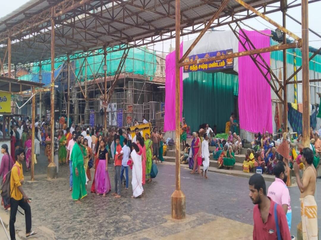 திருச்செந்தூர் கோயிலில் சாமி தரிசன கட்டணம் பலமடங்கு திடீர் உயர்வு - பக்தர்கள் அதிர்ச்சி