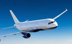 विमान प्रवास करणाऱ्यांची संख्या वाढली, 'ही' कंपनी नंबर वन