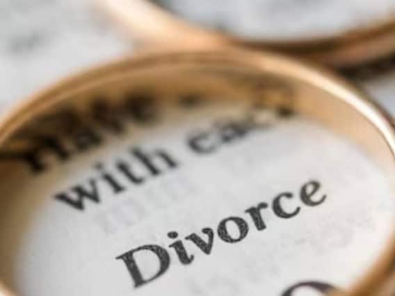 આ યાદીમાં ભારત સૌથી છેલ્લા સ્થાને છે. અહીં માત્ર 1 ટકા લોકો જ છૂટાછેડા લે છે.