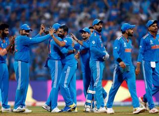 IND vs AUS Final: 12 ਸਾਲਾਂ ਬਾਅਦ ਇਹ 11 ਦਿੱਗਜ ਟੀਮ ਇੰਡੀਆ ਨੂੰ ਬਣਾਉਣਗੇ ਵਿਸ਼ਵ ਚੈਂਪੀਅਨ, ਜਾਣੋ ਕੀ ਕਹਿੰਦੇ ਨੇ ਆਂਕੜੇ