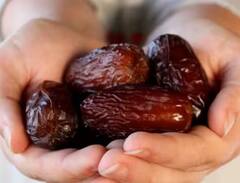 Health Tips: ਰੋਜ਼ ਖਾਲੀ ਪੇਟ ਭਿਓਂ ਕੇ ਖਾਓ ਖਜੂਰ, ਇੱਕ ਹਫਤੇ ‘ਚ ਸਰੀਰ ‘ਤੇ ਨਜ਼ਰ ਆਵੇਗਾ ਅਸਰ