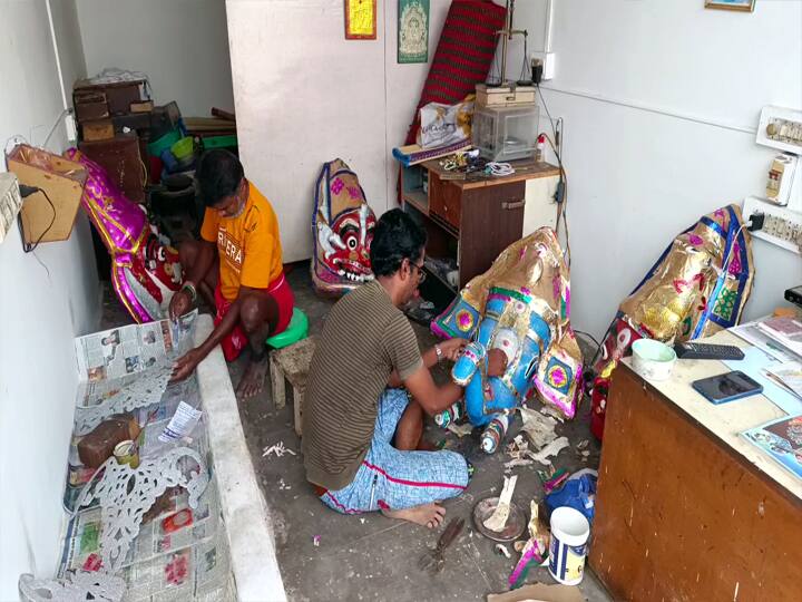 Surasamharam event in Palani tomorrow Suran idol is getting ready TNN பழனியில் நாளை  சூரசம்ஹாரம்....தயாராகி வரும் சூரன் உருவபொம்மை