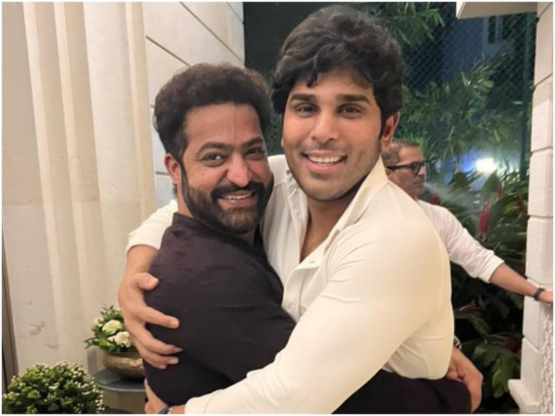 allu sirish calls ntr the most kind hearted Allu Sirish Photo Moment : జూనియర్ ఎన్టీఆర్‌పై అల్లు శిరీష్ స్పెషల్ పోస్ట్ - ఫ్యాన్స్ ఫిదా