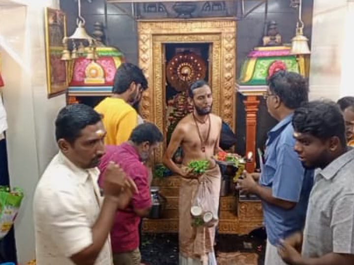 கரூரில் கன்னிசாமி முதல் குருசாமி வரை மாலை அணிந்து ஐயனை தரிசித்த பக்தர்கள்