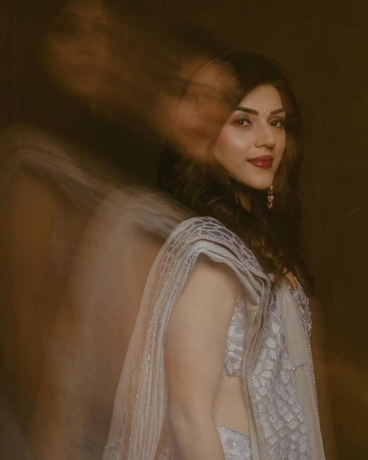 మెహ్రీన్ పిర్జాదా లేటెస్ట్ ఫోటోలు -Image Credit:Mehreen Pirzada/Instagram