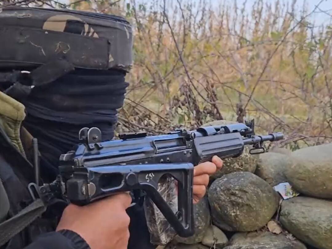 5 Terrorists Killed In J&K's Kulgam Encounter, Search Operation Underway Kulgam Encounter: జమ్ముకశ్మీర్‌లో భారీ ఎన్‌కౌంటర్, ఐదుగురు ఉగ్రవాదులు హతం