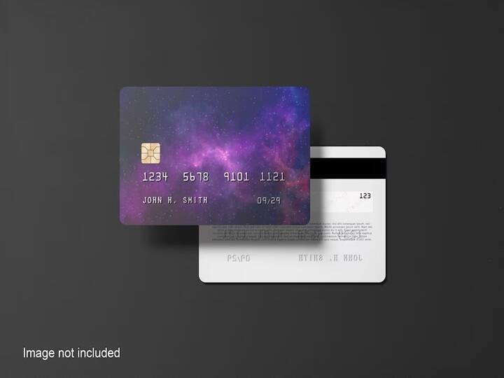 Credit Card: अगर आपके पास यह क्रेडिट कार्ड हैं तो आपको घरेलू और इंटरनेशनल एयरपोर्ट के लाउंज में फ्री एंट्री का लाभ मिलेगा.