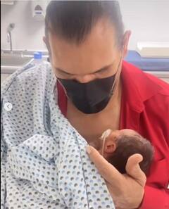 The Great Khali: 'ਦਿ ਗੇਟ ਖਲੀ' ਦੇ ਘਰ ਆਇਆ ਨੰਨ੍ਹਾ ਮਹਿਮਾਨ, ਰੈਸਲਰ ਨੇ ਨਵਜੰਮੇ ਪੁੱਤਰ ਨੂੰ ਇੰਝ ਲੜਾਇਆ ਲਾਡ