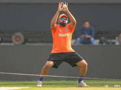 Ind vs Aus: अहमदाबाद में टीम इंडिया ने जमकर बहाया पसीना, रोहित ने बैटिंग और कैचिंग तो अश्विन ने की बॉलिंग प्रैक्टिस, देखें तस्वीरें