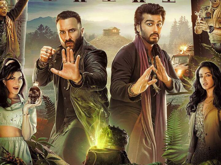 सैफ अली खान और अर्जुन कपूर स्टारर 'भूत पुलिस' एक हॉरर-कॉमेडी फिल्म है. मूवी में दोनों के कैरेक्टर्स को एक दूरदराज के गांव में रहने वाली राक्षसी आत्माओं को भगाने का मिशन दिया जाता है. फिल्म के डरावने सीन और आवाजें दर्शकों की सांसे थाम देंगी.