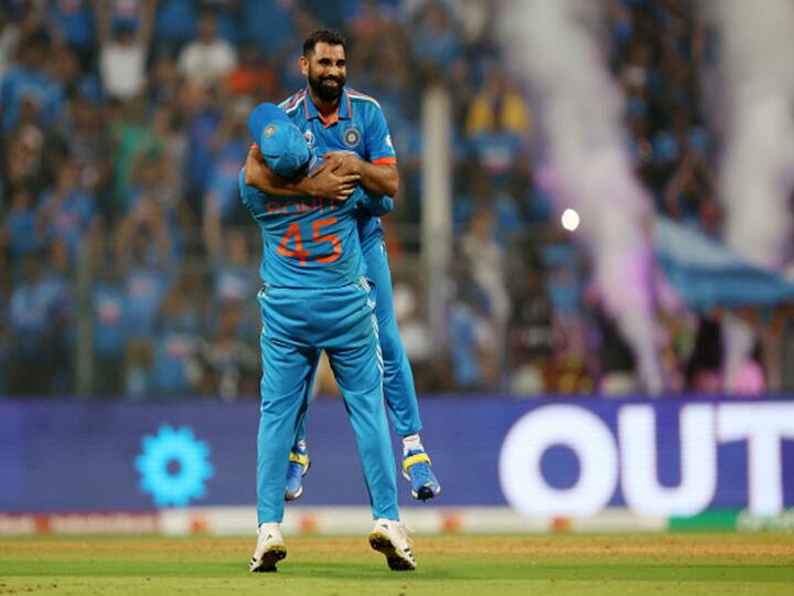 Mohammed Shami vs David Warner is the final match up as per the ICC shortlist that could prove to be decisive. Shami averages 4.00 against left-handers in this World Cup. (Image Credit: Getty)