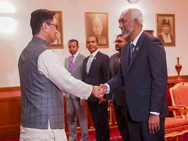 Maldives President Mohamed Muizzu office formally asks Union minister Kiren Rijiju to withdraw India military presence शपथ लेते ही मालदीव के राष्ट्रपति मोहम्मद मुइज्जू ने दिखाए तेवर, भारत से किया सेना हटाने का अनुरोध
