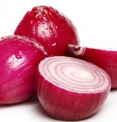 Onions: ਕੱਟੇ ਜਾਂ ਛਿੱਲੇ ਹੋਏ ਪਿਆਜ਼ ਨੂੰ ਕਦੇ ਵੀ ਫਰਿੱਜ 'ਚ ਨਾ ਰੱਖੋ..ਆਓ ਜਾਣਦੇ ਹਾਂ