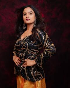 Siri Hanumanthu: బ్లాక్ డ్రెస్సులో మెరుపులు మెరిపిస్తున్న బిగ్ బాస్ బ్యూటీ సిరి హనుమంతు