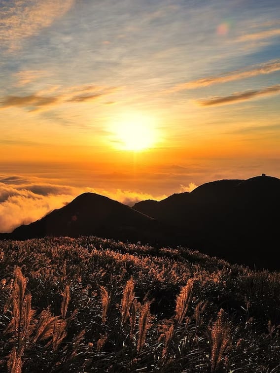 सूरज ग्रह है या तारा, सच जानकर चौंक जाएंगे